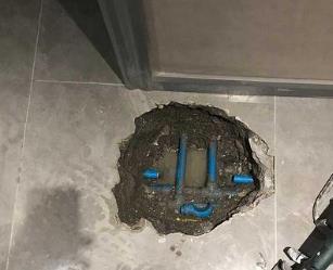 水磨沟阳台漏水维修公司分享下暖气管道漏水的原因有哪些